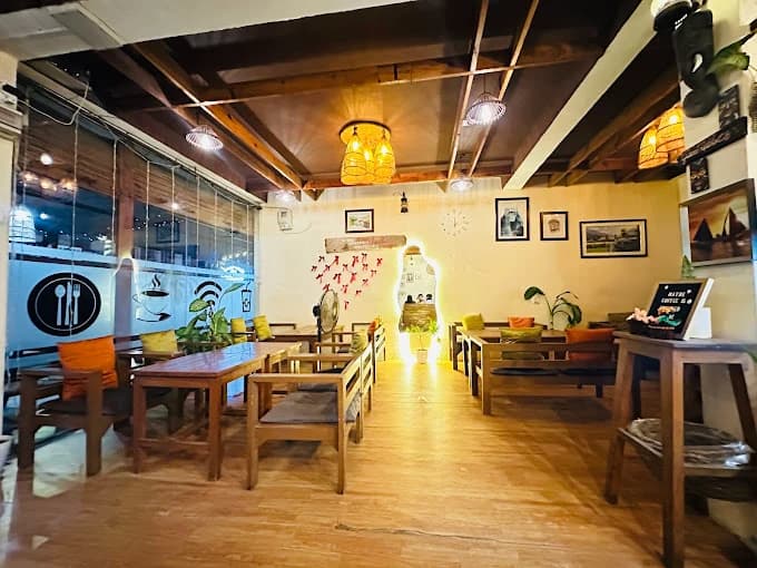 Himalaya Gurkha Coffee House — Eat & Drink near Chitwan National Park, Sauraha
