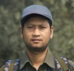 Yam Narayan Mahato, jungle guide in Sauraha, Chitwan