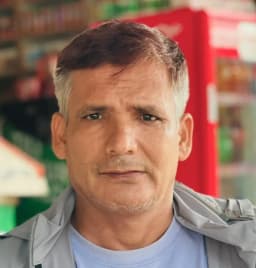Prakash Basnet, jungle guide in Sauraha, Chitwan